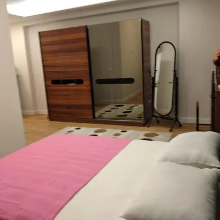 Villa Villa *
